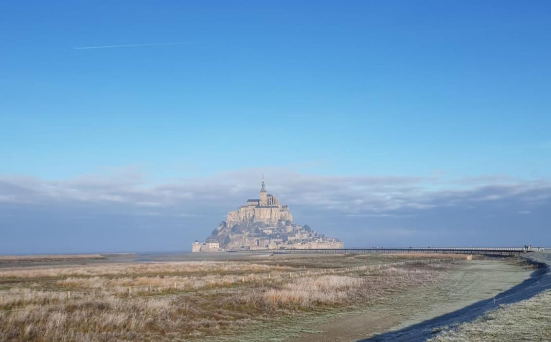 Carentan-les-Marais Domaine Airborne Bed & Breakfast エクステリア 写真
