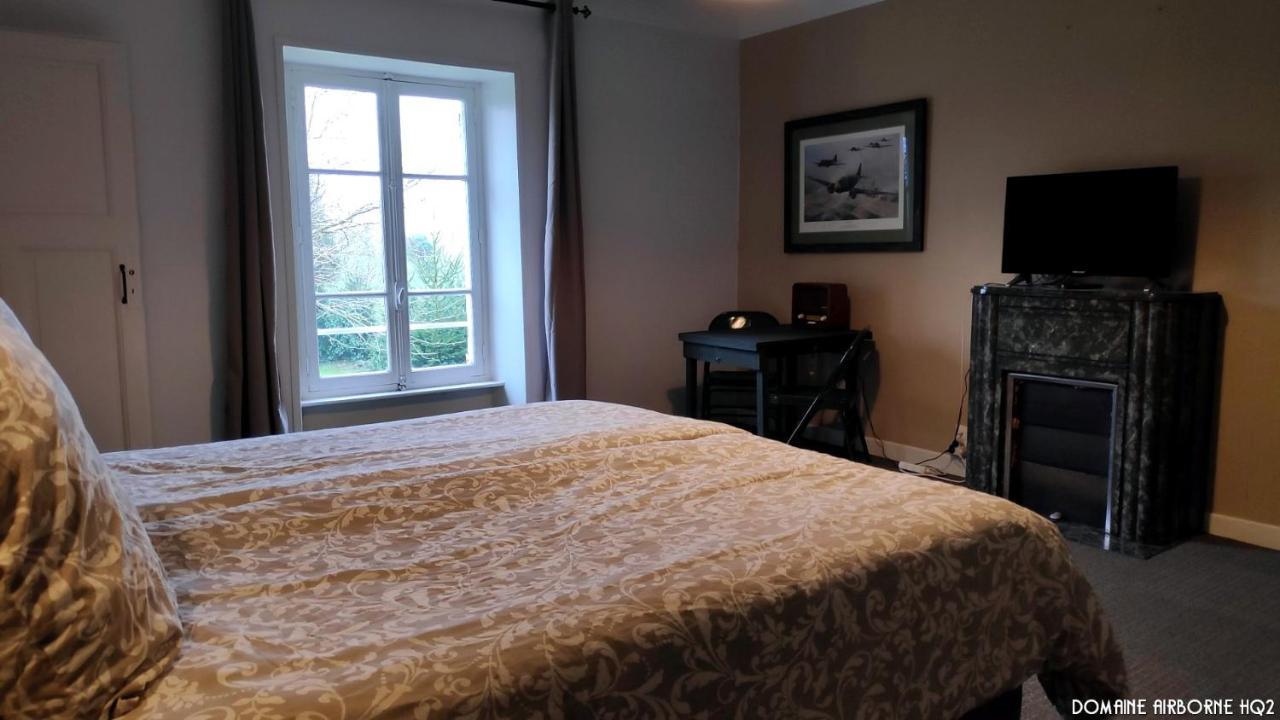 Carentan-les-Marais Domaine Airborne Bed & Breakfast 部屋 写真